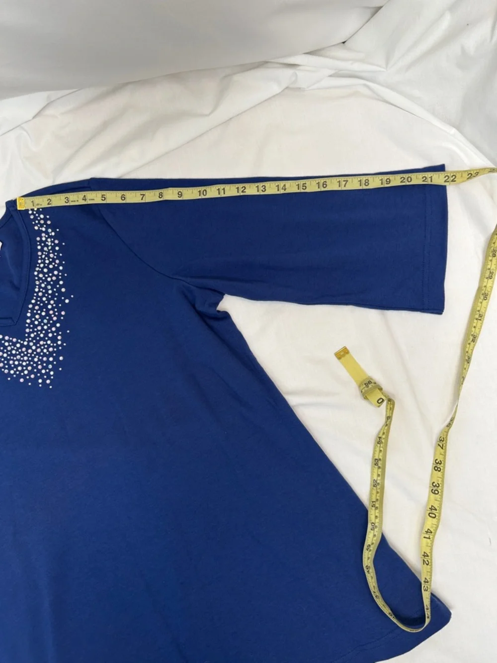 Quacker Factory Royal Blue Two-Piece Top and Pants with Rhinestone Matching Set - Picture 6 of 14